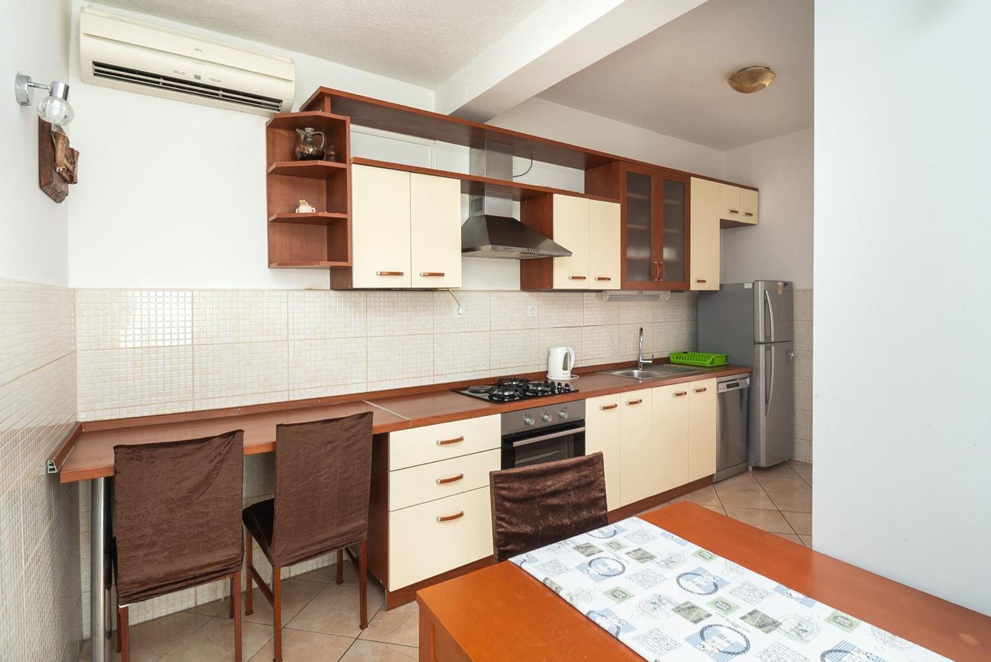 פרימוסטן Apartments Polly מראה חיצוני תמונה