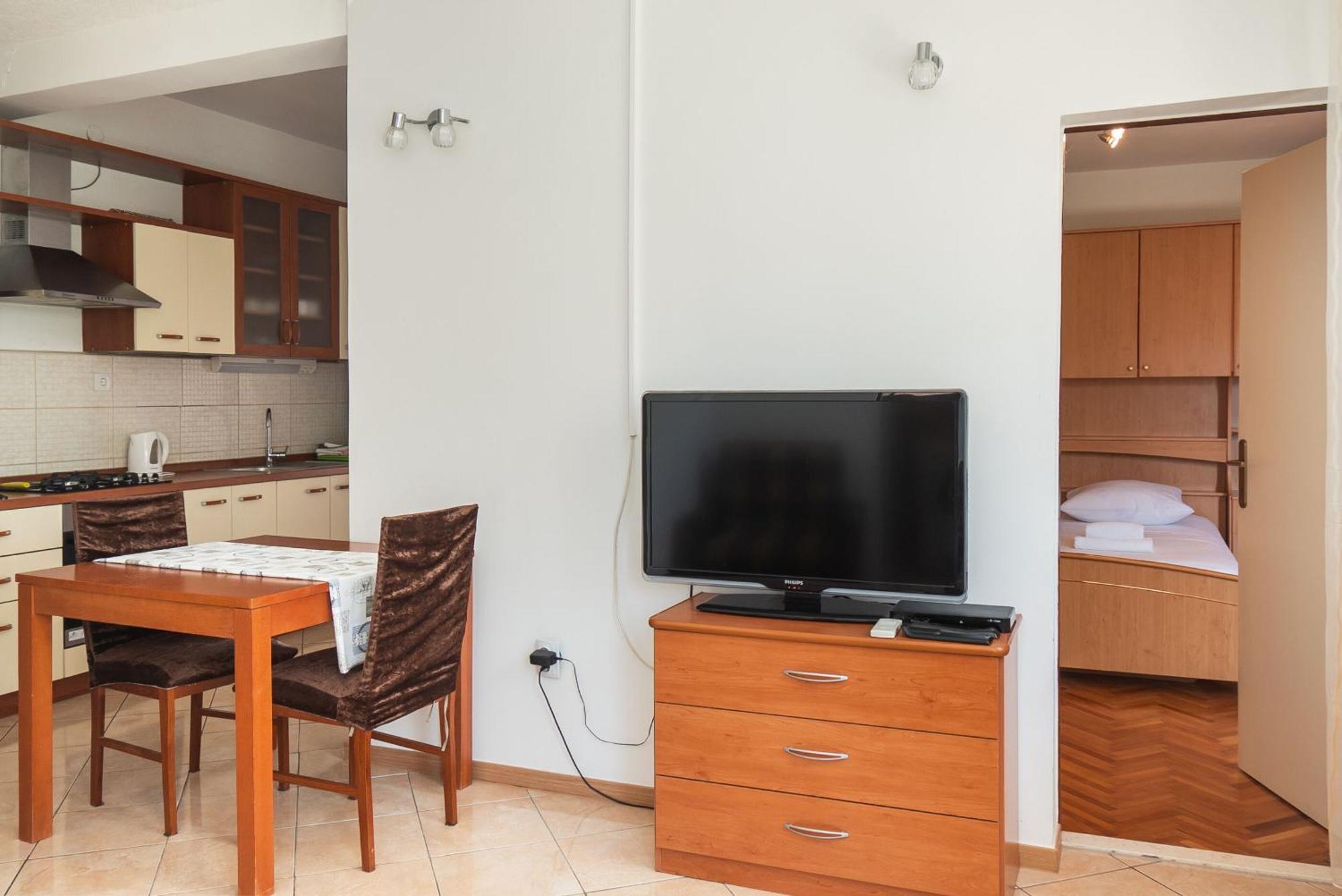 פרימוסטן Apartments Polly מראה חיצוני תמונה