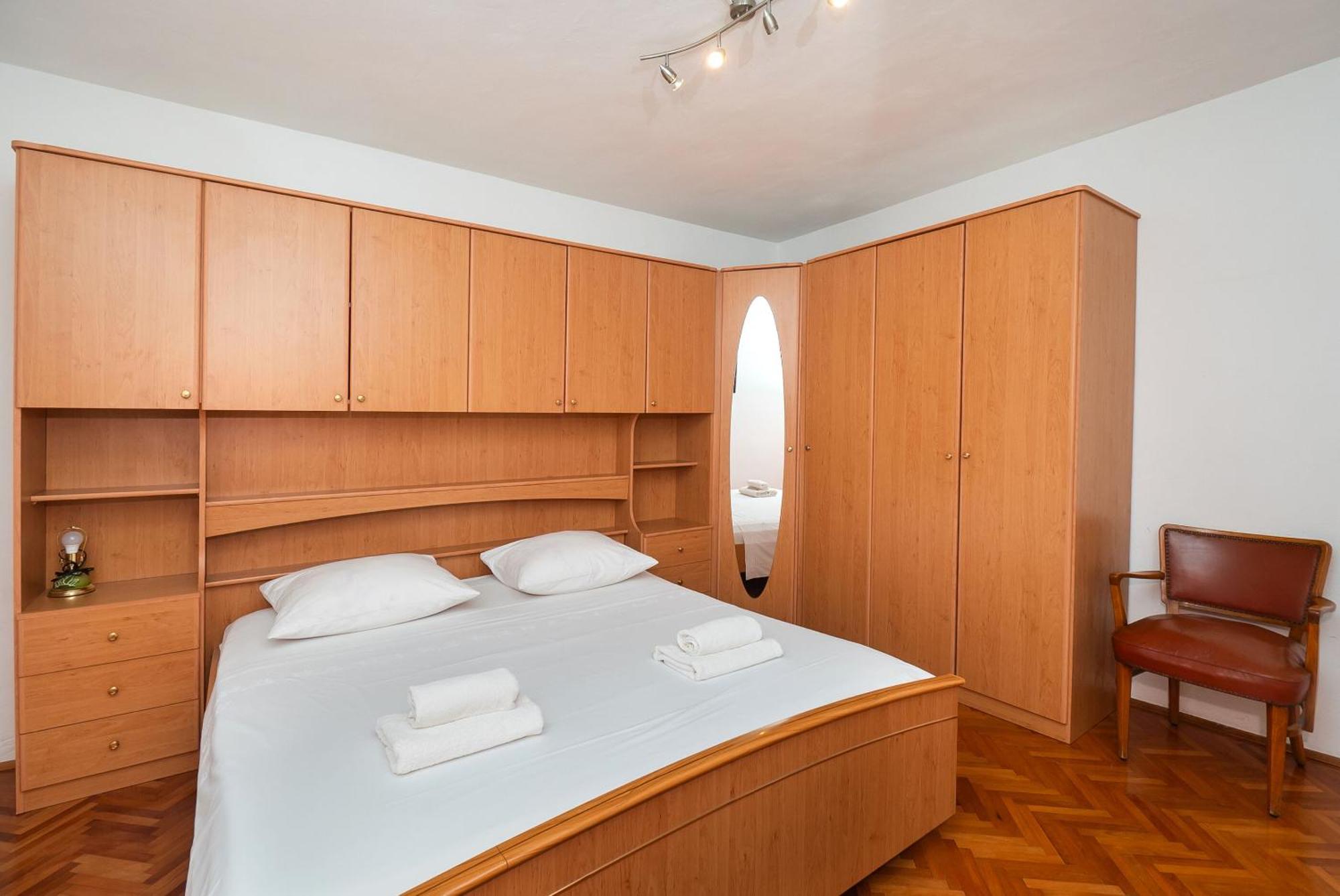 פרימוסטן Apartments Polly מראה חיצוני תמונה