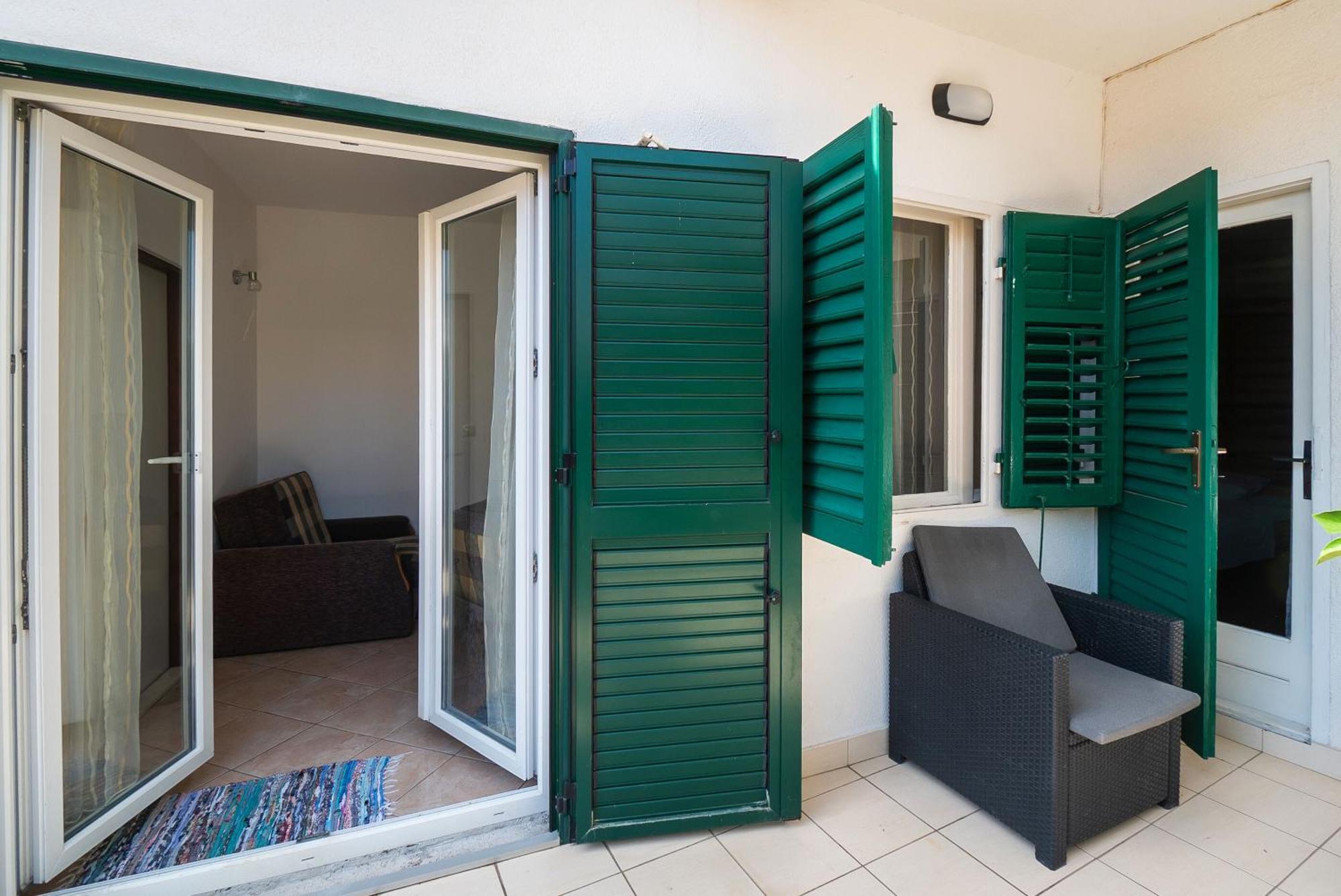 פרימוסטן Apartments Polly מראה חיצוני תמונה