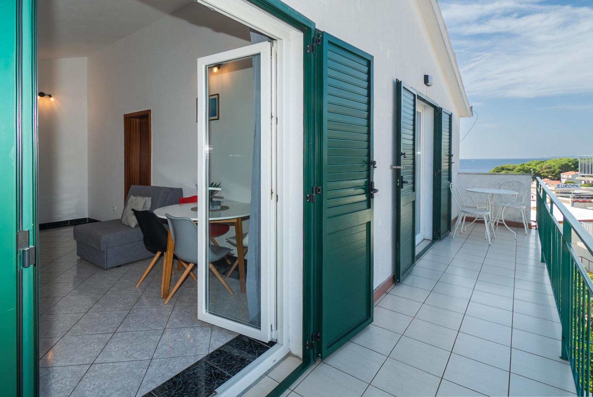 פרימוסטן Apartments Polly מראה חיצוני תמונה