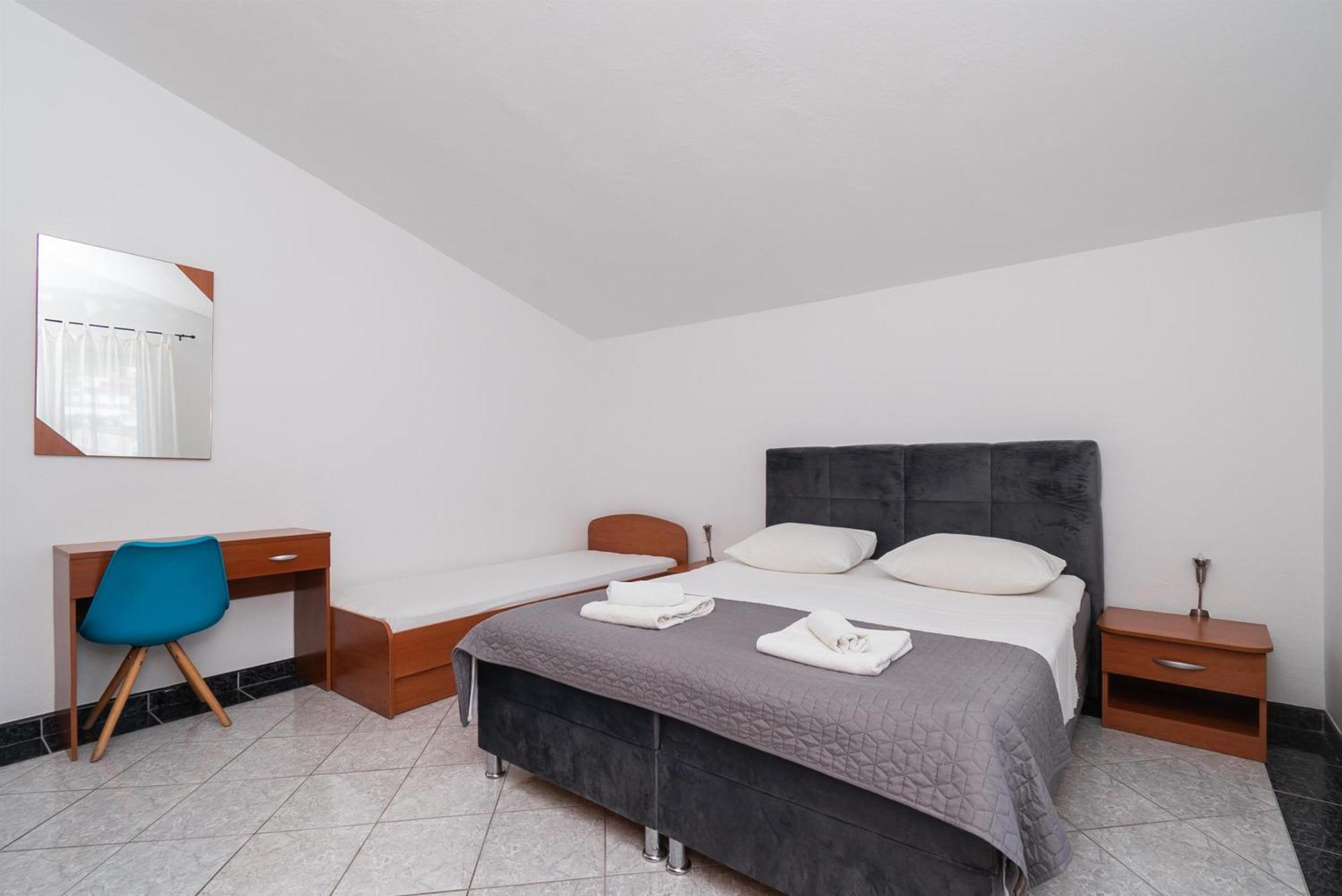 פרימוסטן Apartments Polly מראה חיצוני תמונה