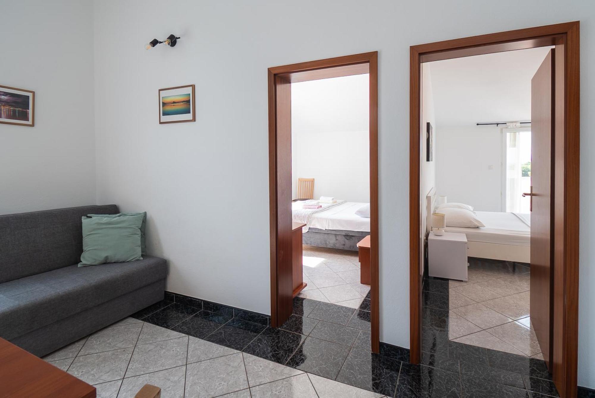 פרימוסטן Apartments Polly מראה חיצוני תמונה