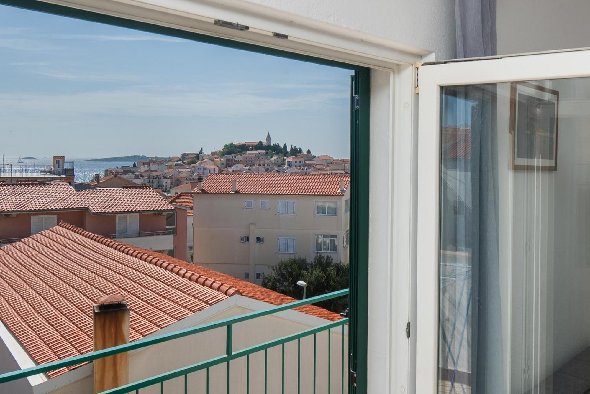 פרימוסטן Apartments Polly מראה חיצוני תמונה