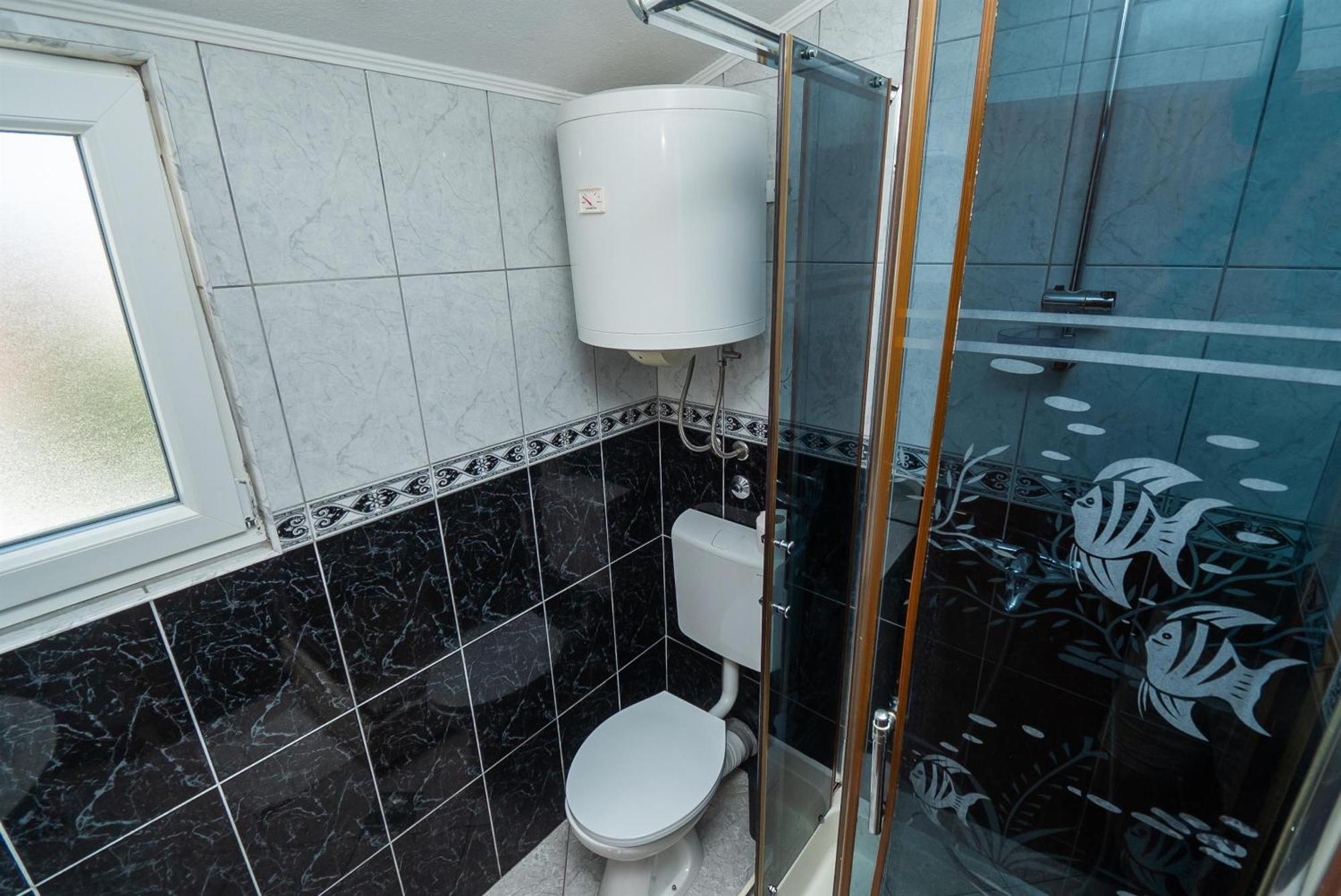 פרימוסטן Apartments Polly מראה חיצוני תמונה