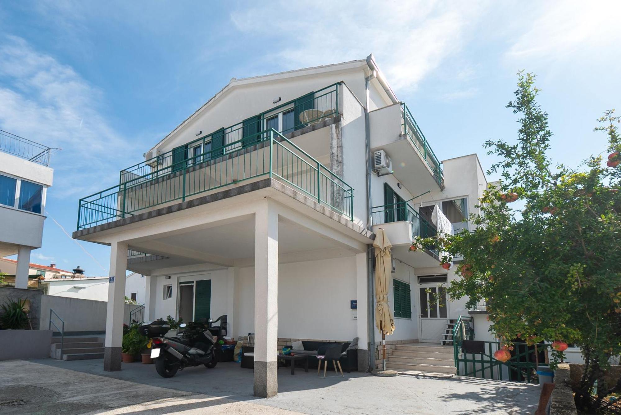 פרימוסטן Apartments Polly מראה חיצוני תמונה